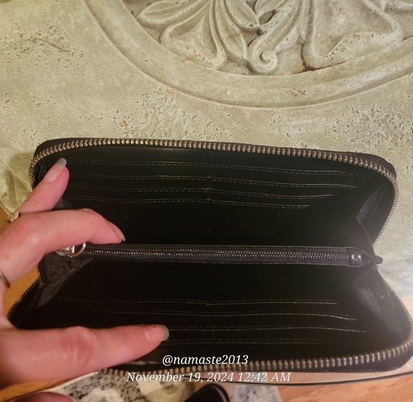 L.A.M.B. Gwen Stefani Leather Quilted Wallet Luxury Designer Vintage Celeb #62 - Picture 10 of 13